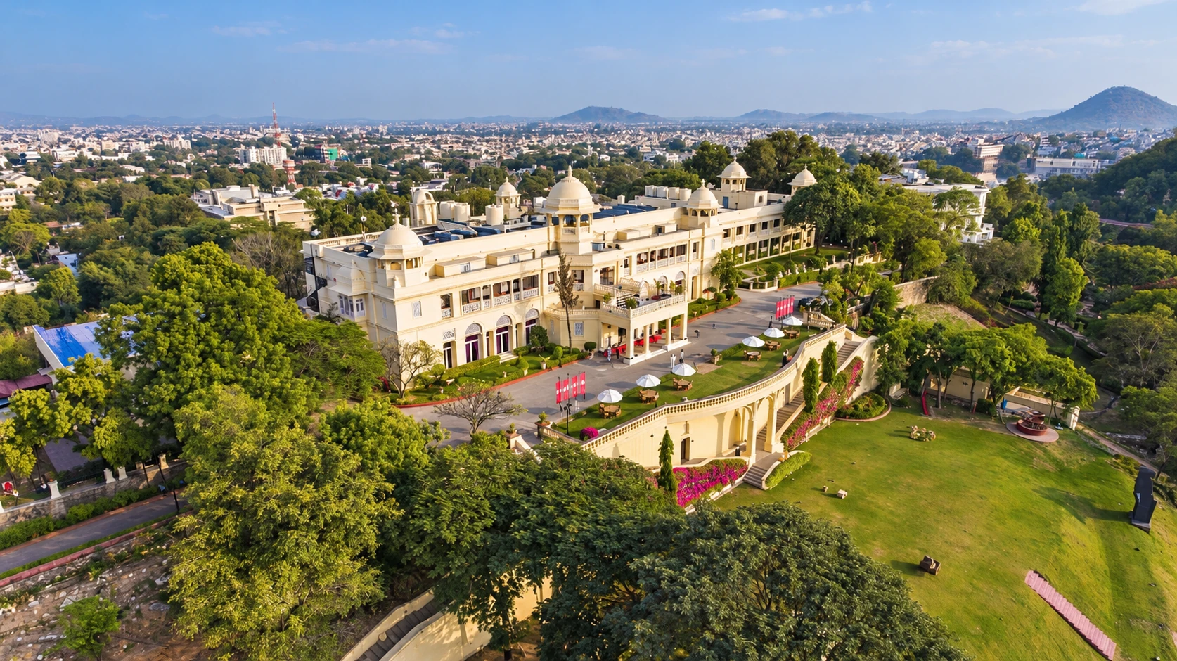 The LaLiT Laxmi Vilas Palace — daylight architecture and setting